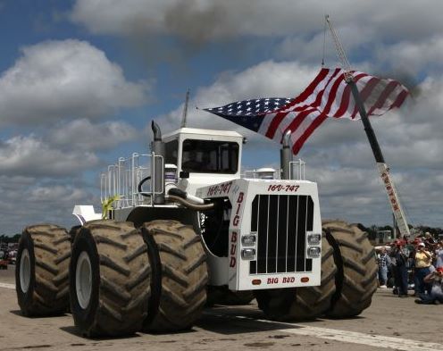 How Many Big Bud Tractors were Made  