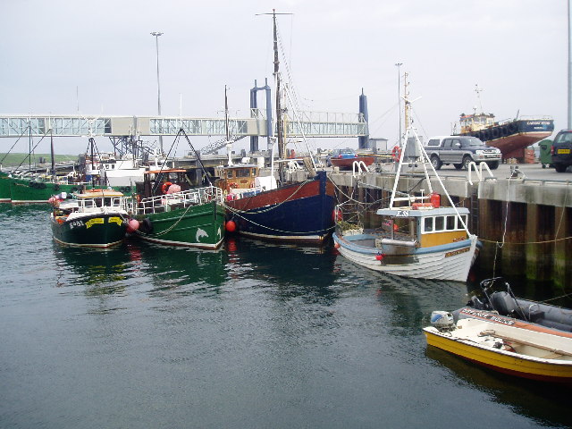 File:Boats at Stromness Pier - geograph.org.uk - 28261.jpg