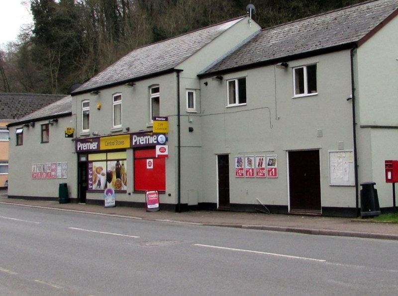 File:Central Stores and Post Office, Central Lydbrook - geograph.org.uk - 4874083.jpg