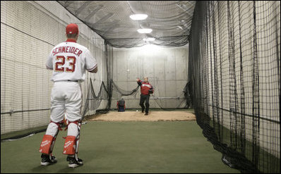 File:George W. Bush warms up to throw out 1st pitch at Nationals home opener 2005-04-14 1.jpg