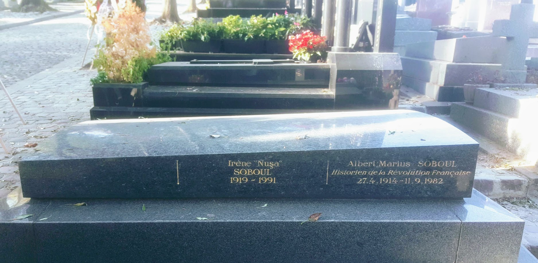 Grab von Albert Soboul auf dem Pariser Friedhof Père Lachaise