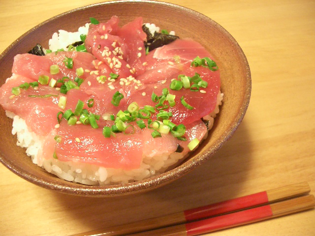 File:Maguro-don.jpg