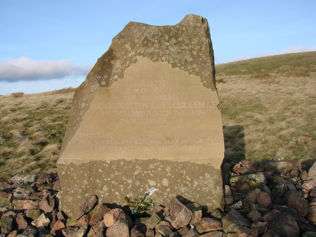 Memorial to two shepherds who died in white-out 1962 - geograph.org.uk - 957817