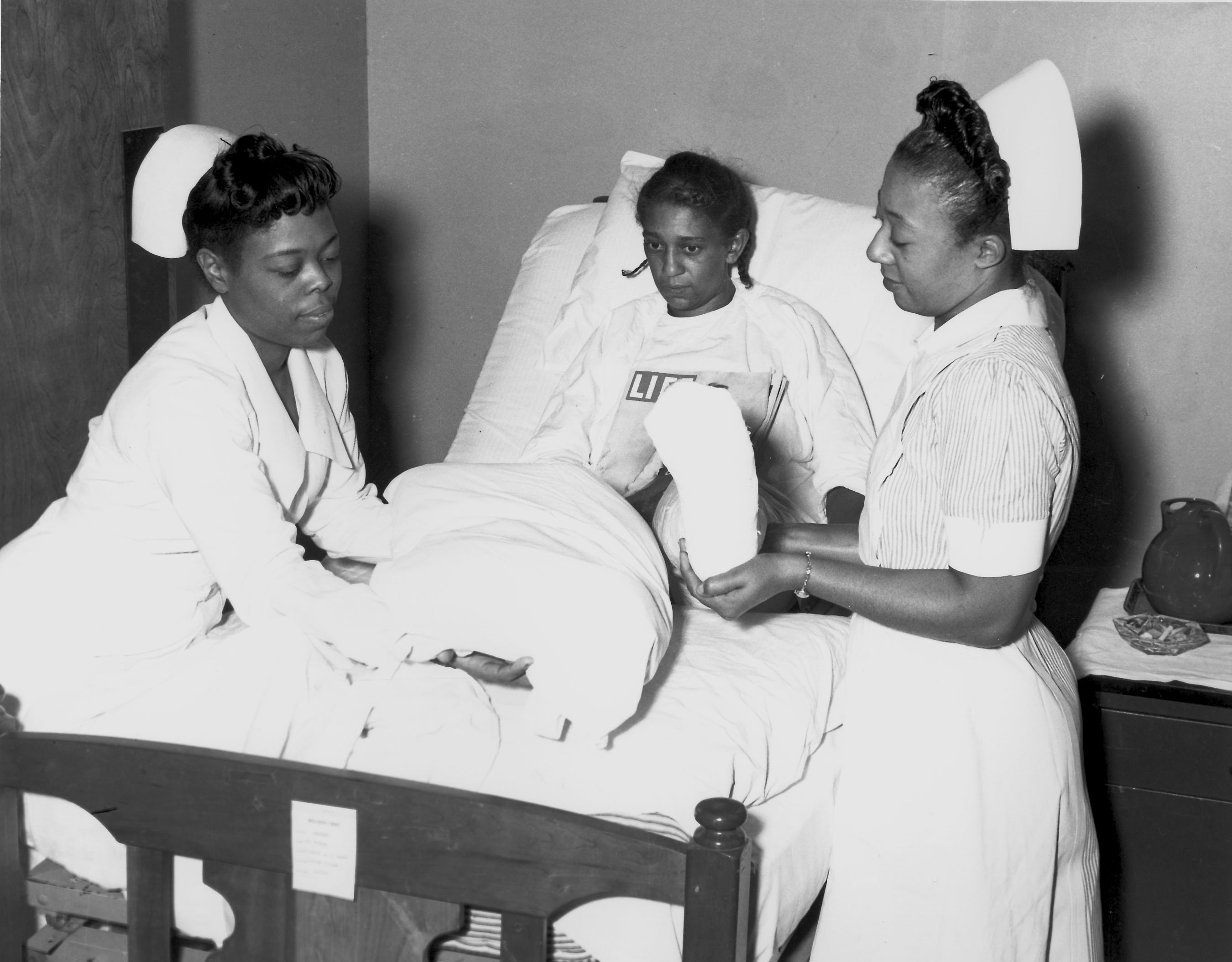 Yale School of Nursing: Better Health for All People · 1870s-1933