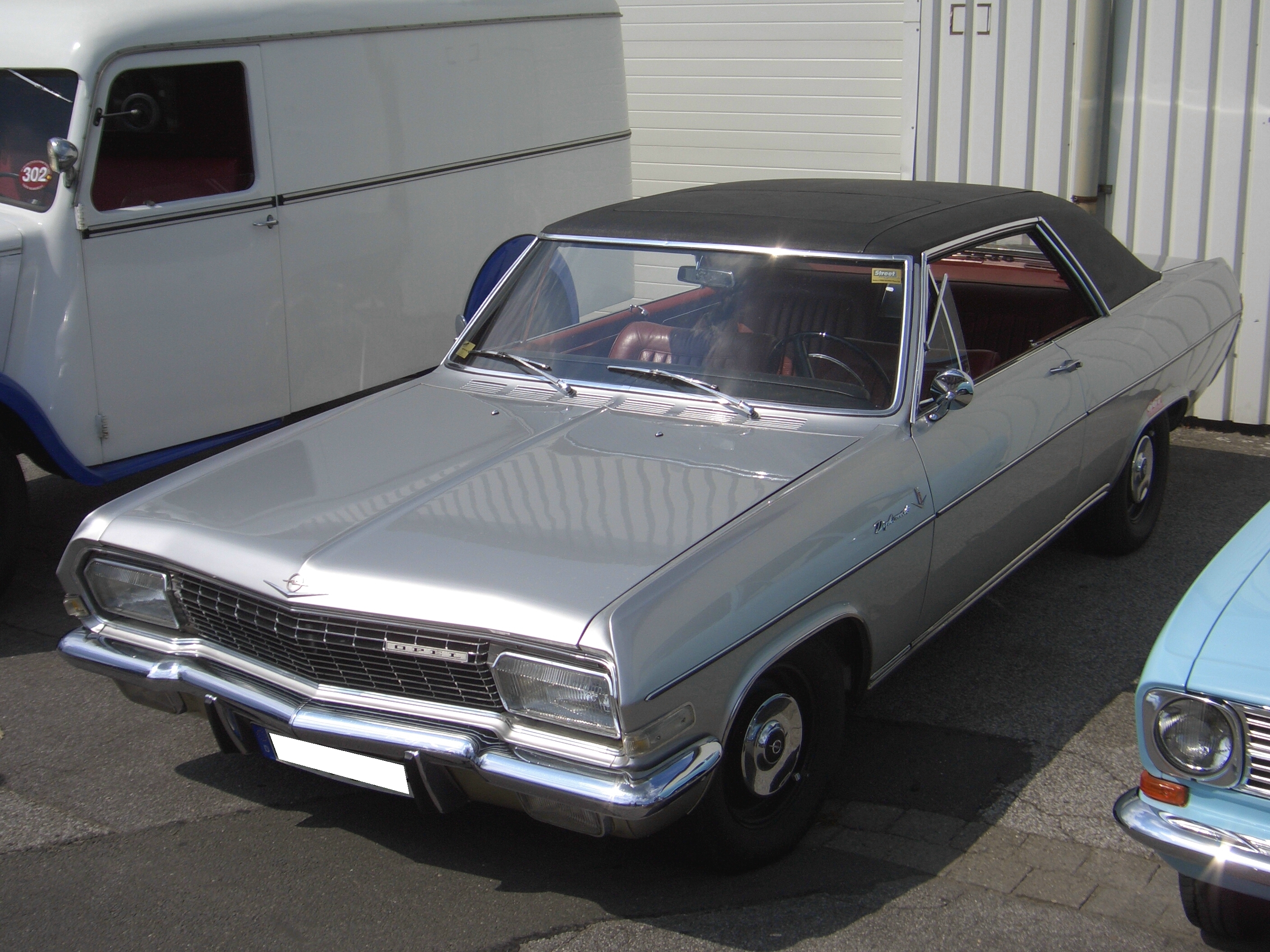 Opel Diplomat 