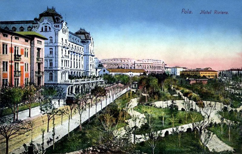 https://upload.wikimedia.org/wikipedia/commons/e/e3/Pula_Hotel_Riviera_1904.jpg