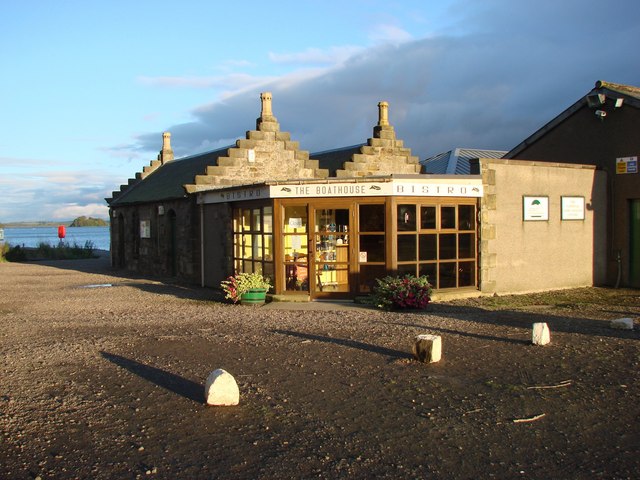 File:The Boathouse Bistro, Loch Leven, Kinross - geograph.org.uk - 573243.jpg