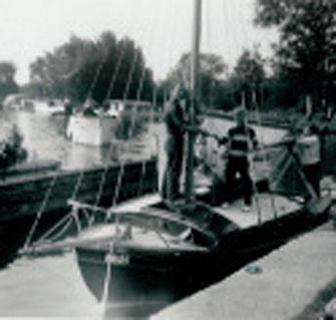 File:Westcoaster with bowsprit.jpg