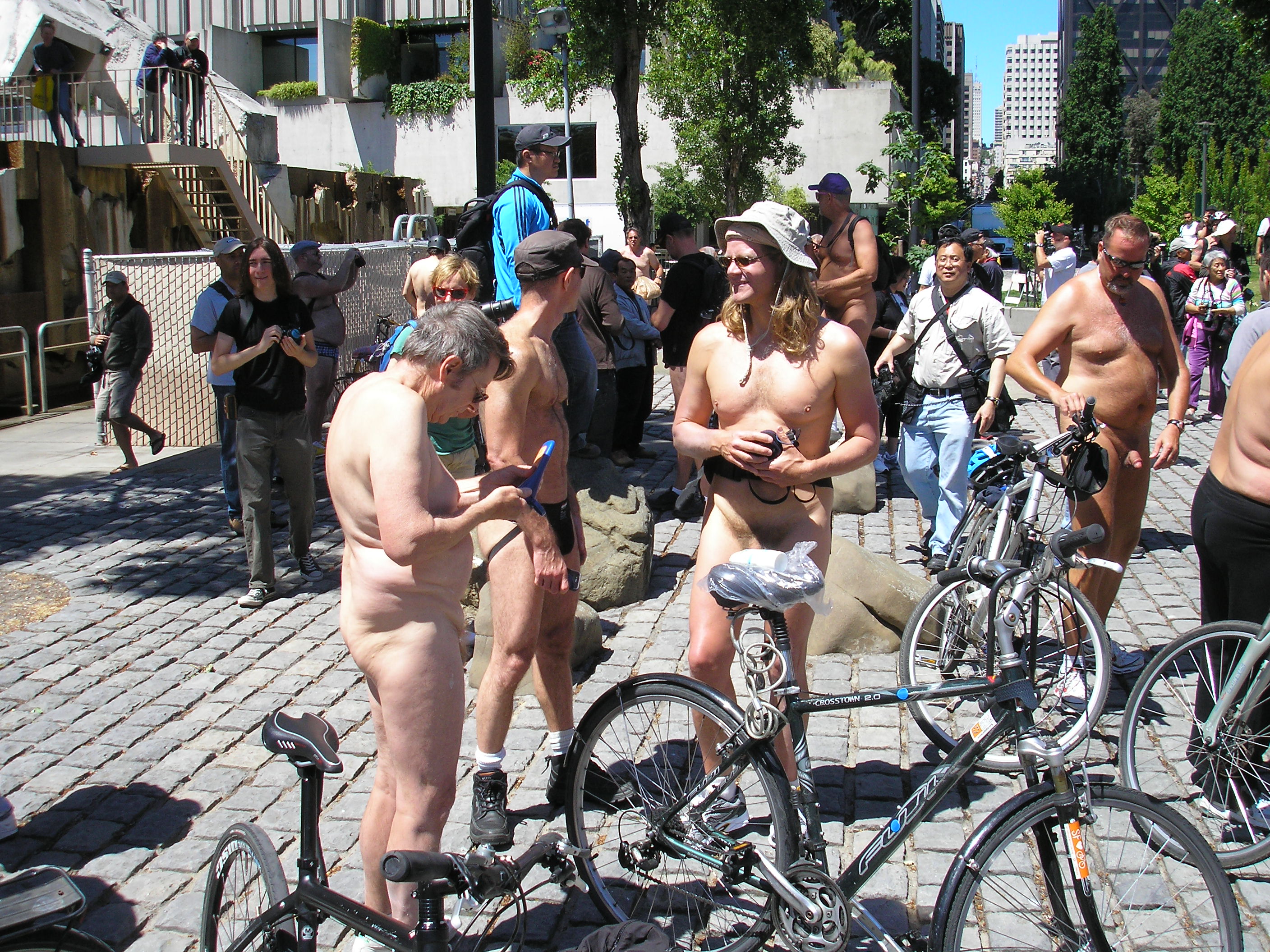 User:FlickreviewR 2. World Naked Bike Ride June 9, 2012 (7171568461).jpg. e...