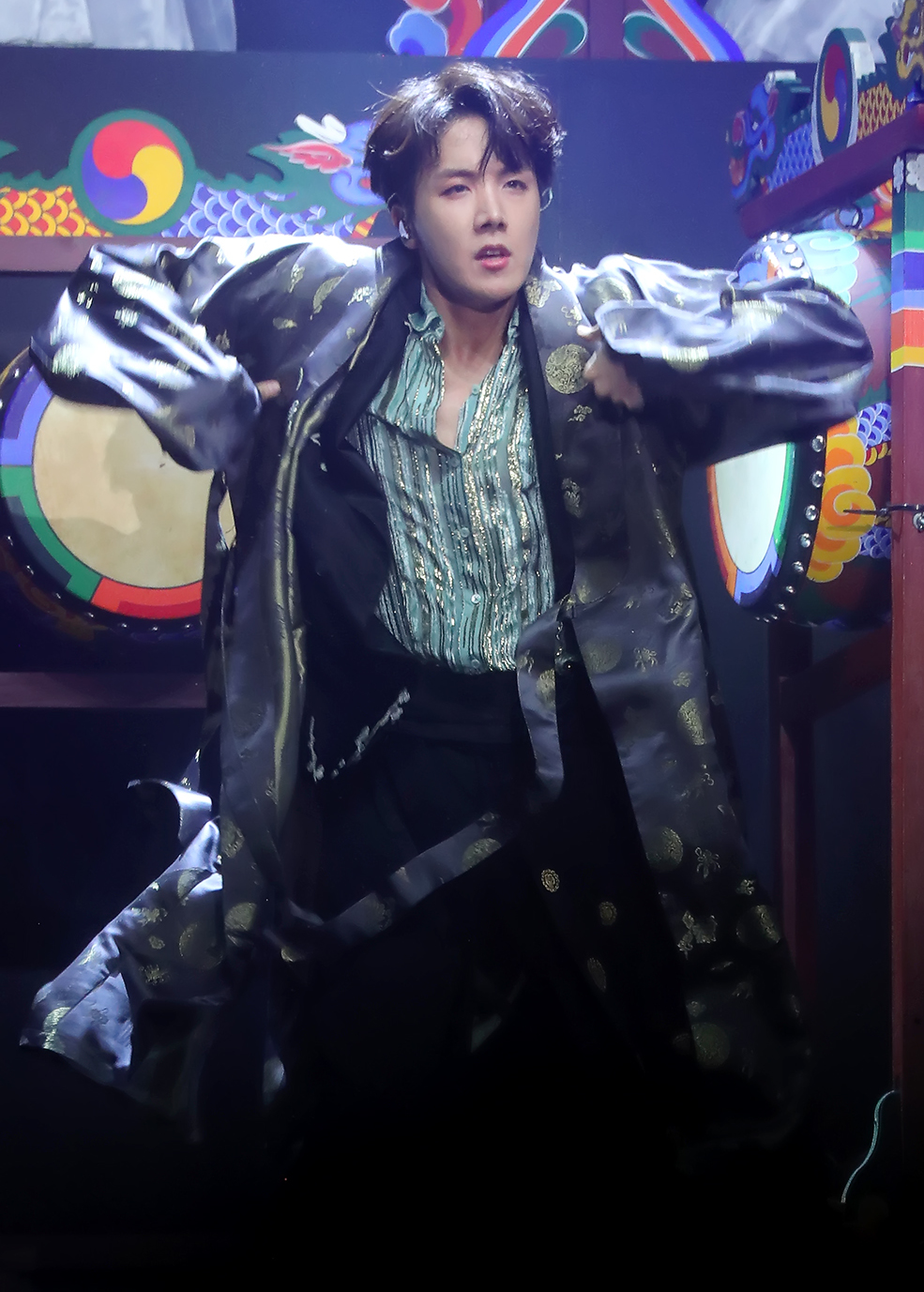 190424 The Fact Music Awards #BTS #JHOPE