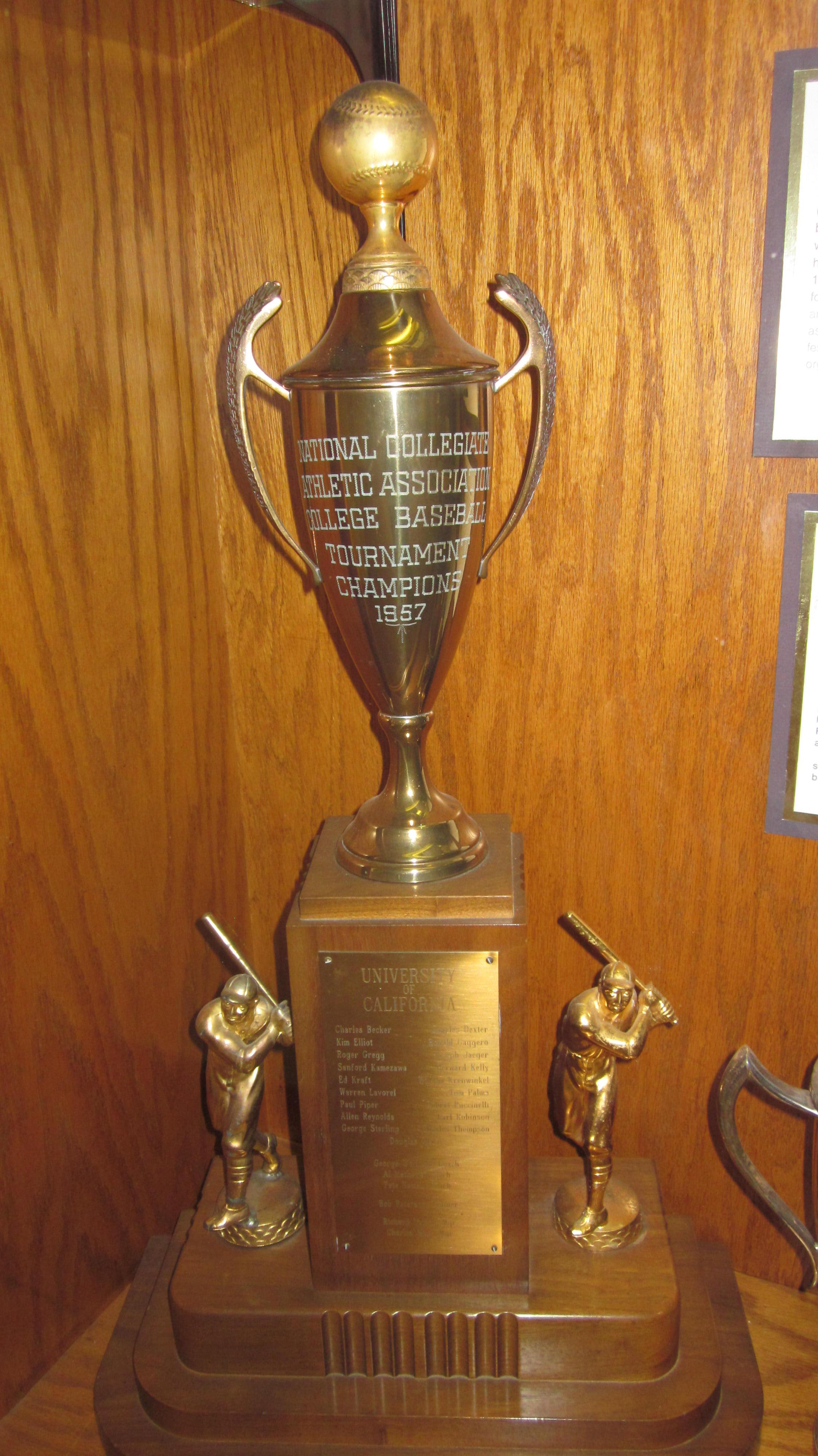 File:1957 Cal baseball NCAA Championship trophy.JPG - Wikimedia