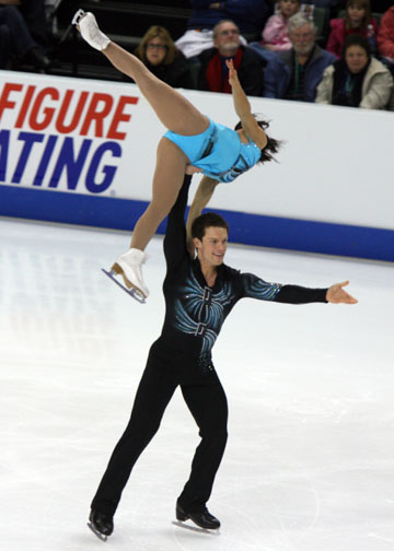 File:2008 Skate America Pairs Duhamel-Buntin04.jpg