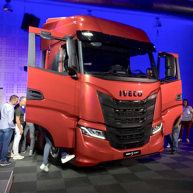 Nuovo iveco stralis s way