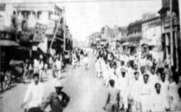 File:4th Feb 1952 NobabPureRoad.jpg