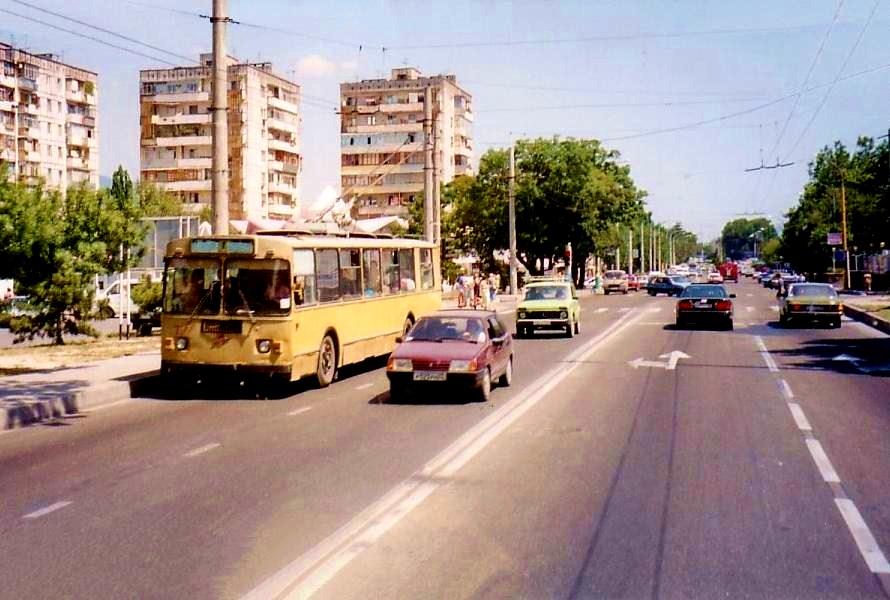 Anapskoye Highway, Novorossiysk, Russia.jpg