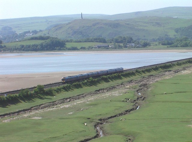 File:Capeshead Embankment - geograph.org.uk - 597632.jpg