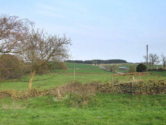 File:Countryside near Matlock. - geograph.org.uk - 164382.jpg