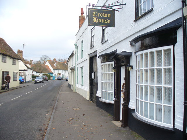 File:Crown House - geograph.org.uk - 1095601.jpg