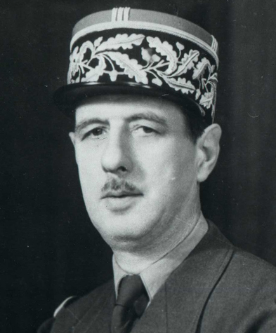 General_Charles_de_Gaulle_in_1945_%28cropped%29.jpg