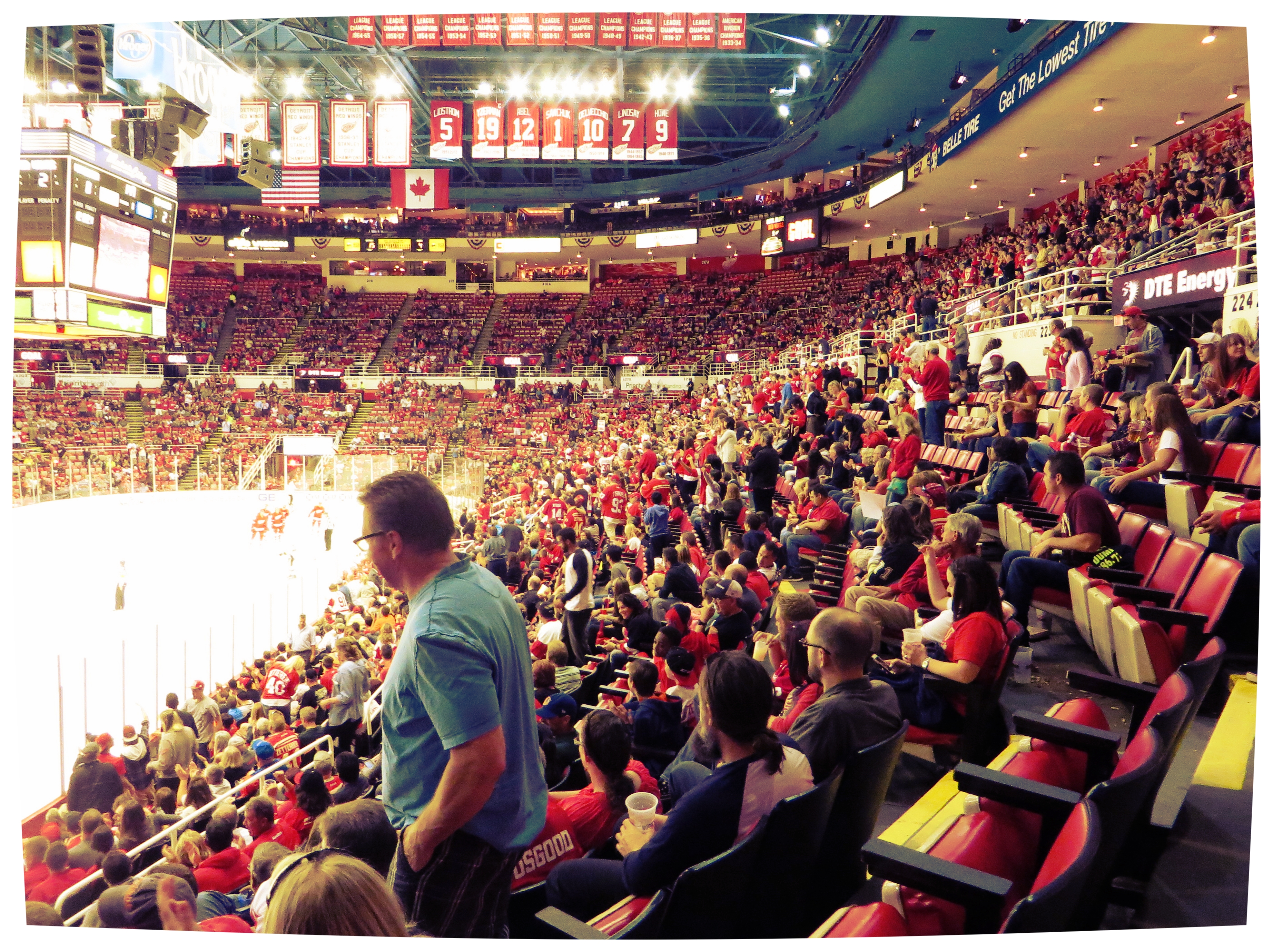 File:Joe Louis Arena, Detroit, Michigan, Home of the Detroit Red
