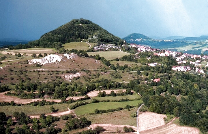 File:Goeppingen Hohenstaufen retouched.jpg