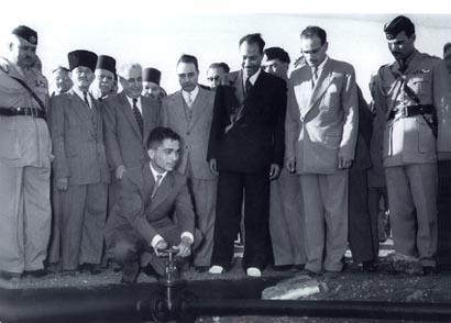 Hussein inaugurating the East Ghor Canal in 1961