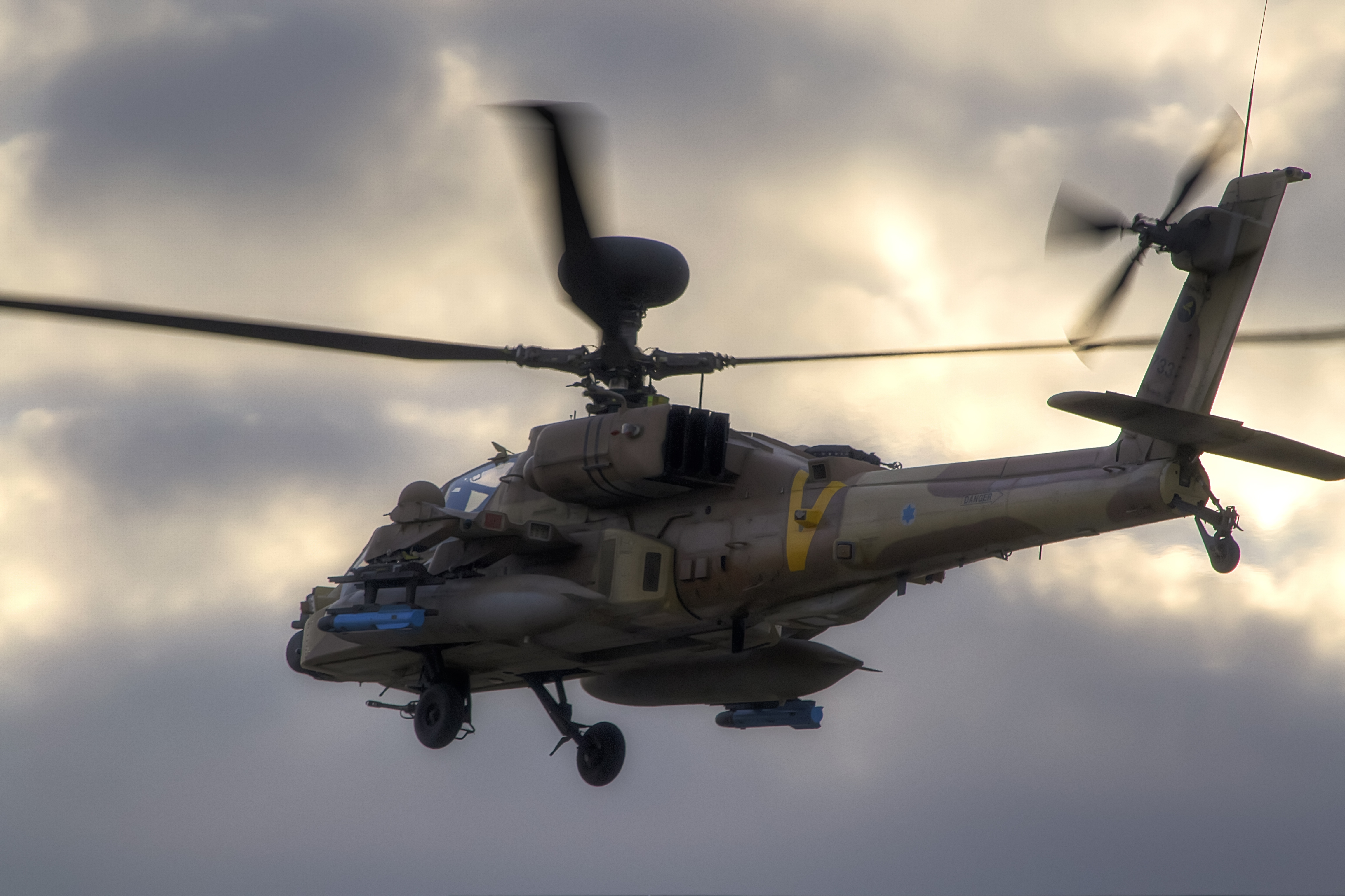 Boeing Ah 64 Apache Military Wiki Fandom Images, Photos, Reviews