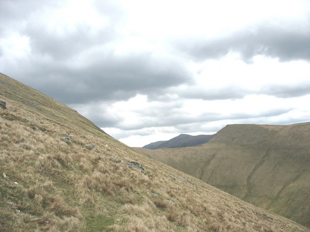 File:Looking towards the Head of Cwm Dudodyn from the slopes of Elidir Fawr - geograph.org.uk - 227058.jpg