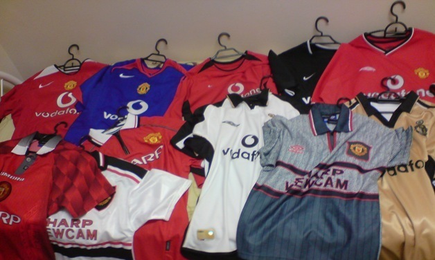 File:Manchester United Jersey Collection.JPG