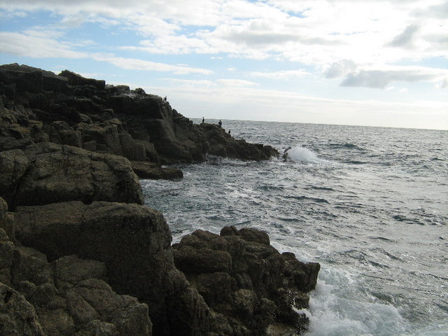 File:North West Point - geograph.org.uk - 582729.jpg