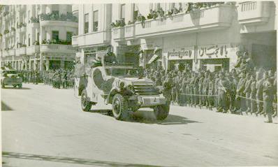 File:Old Baron Street Aleppo 1920s.jpg