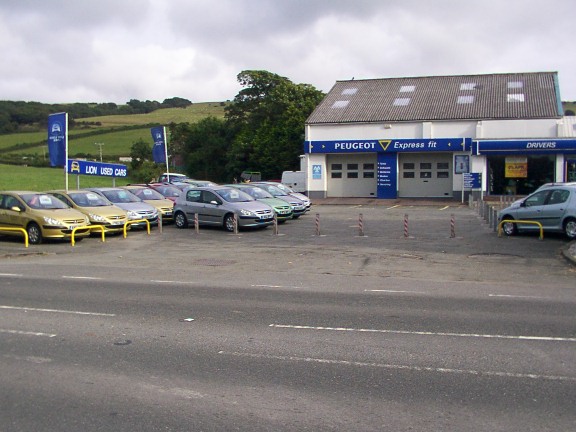 File:Peugeot Dealer - geograph.org.uk - 32203.jpg