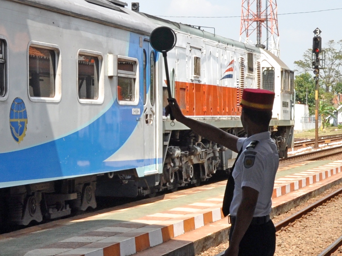 Pengatur Perjalanan Kereta Api Wikipedia Bahasa Indonesia