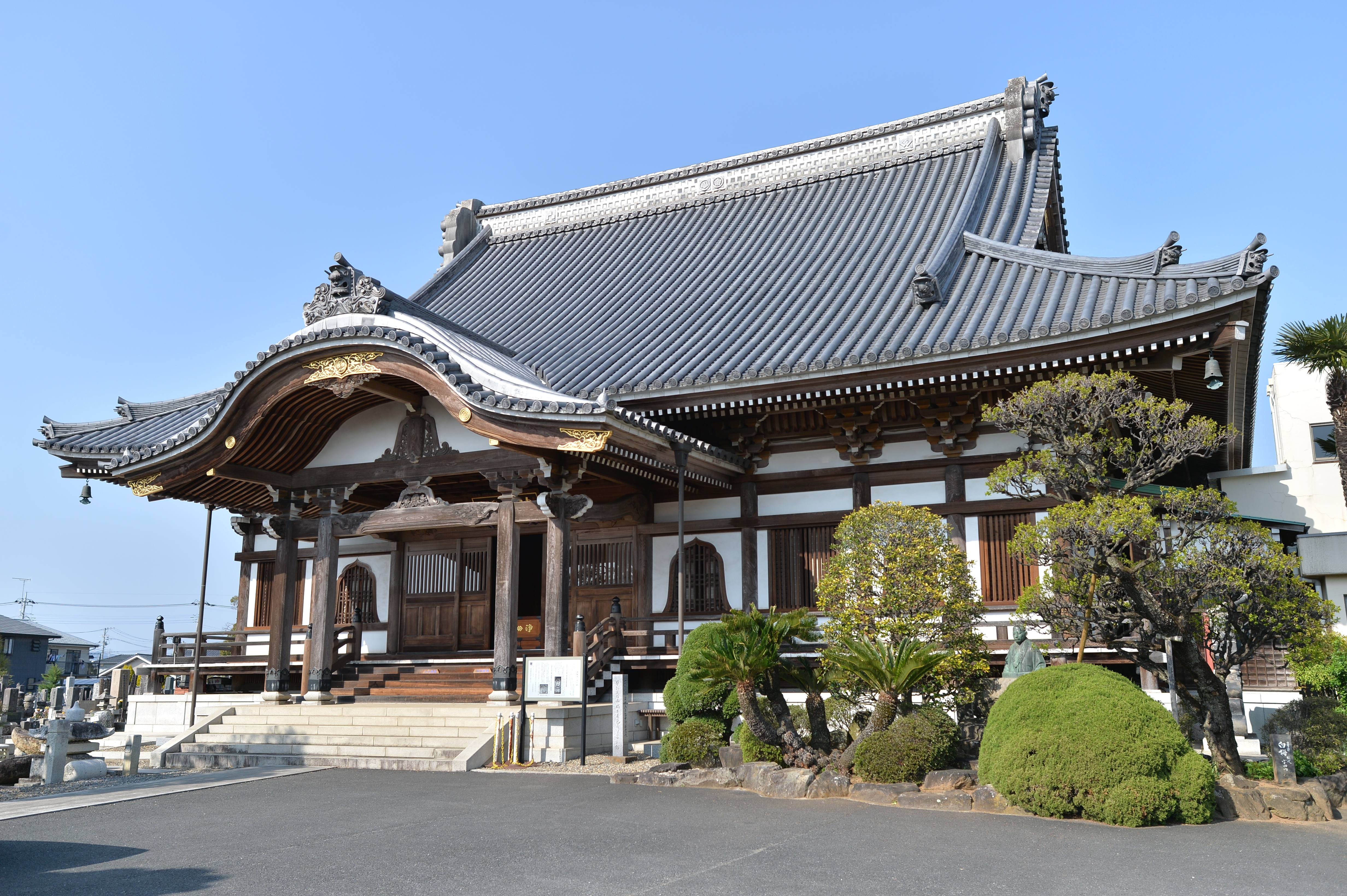 ファイル:Shinryuji Temple (Tsuchiura, Ibaraki, Japan) 03.jpg