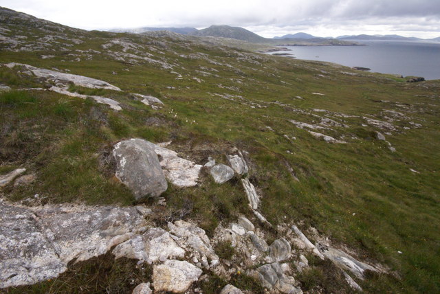 File:South Scarp - geograph.org.uk - 883723.jpg