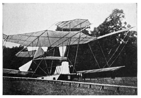 File:THE MAXIM AEROPLANE.jpg