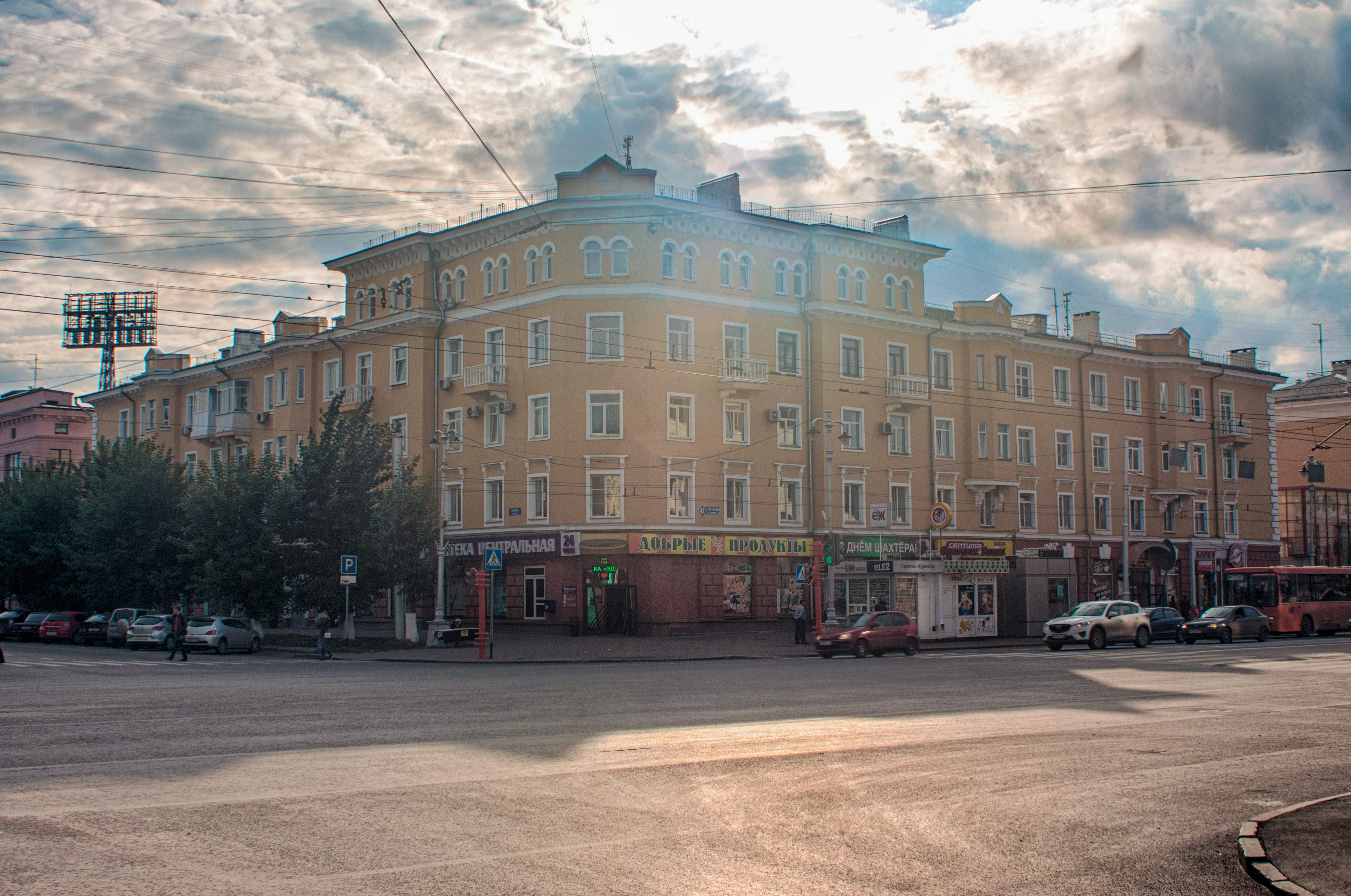 Кемерово советский. Советский проспект Кемерово. Проспект Советский 43 Кемерово. Проспект Советский 34 Кемерово. Кемерово ул. совецкая34.