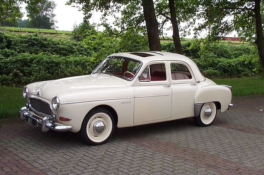 1959_Renault_Fr%C3%A9gate_Transfluide.jpg