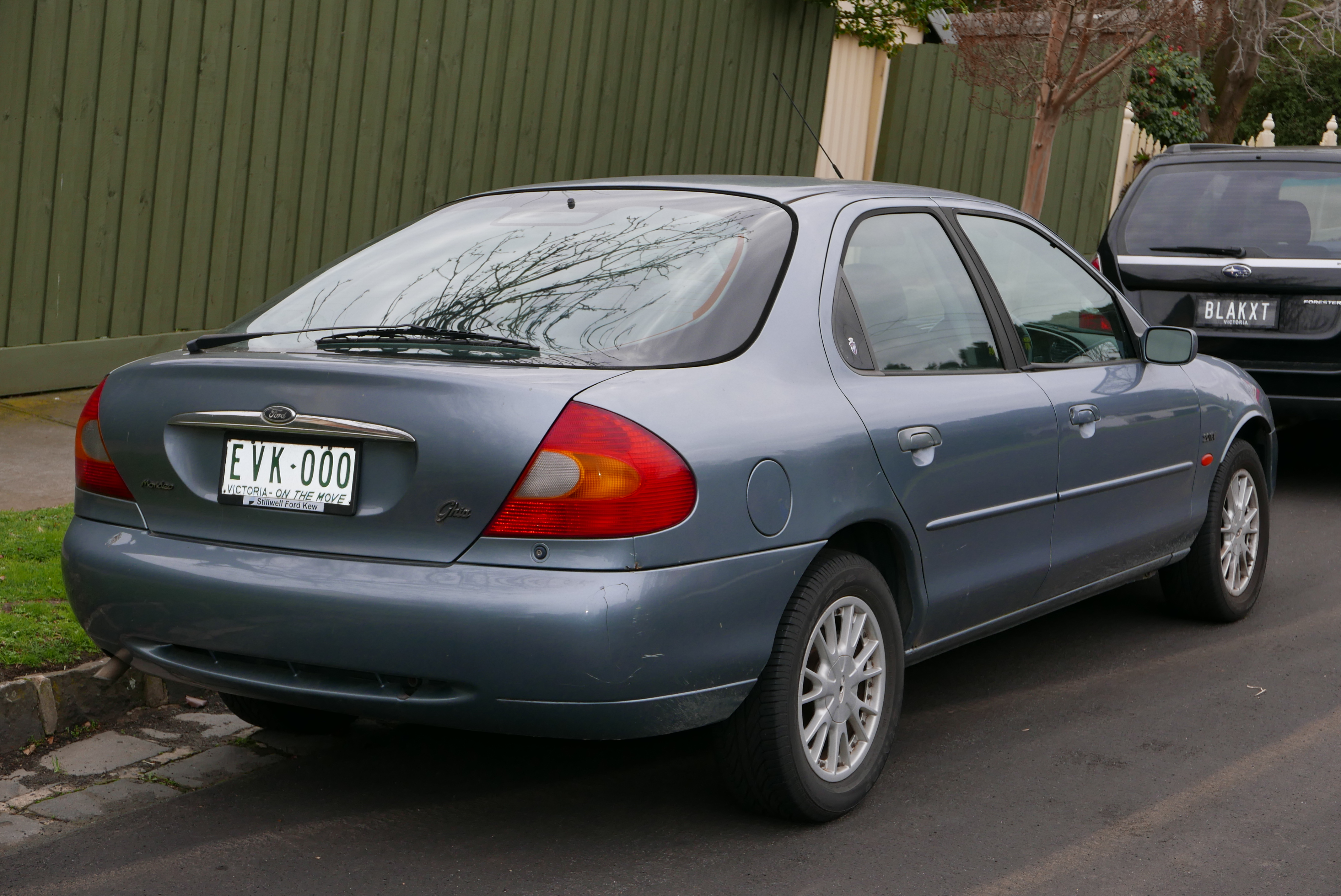 File:2000 Ghia hatchback (2015-07-09) 02.jpg Wikipedia