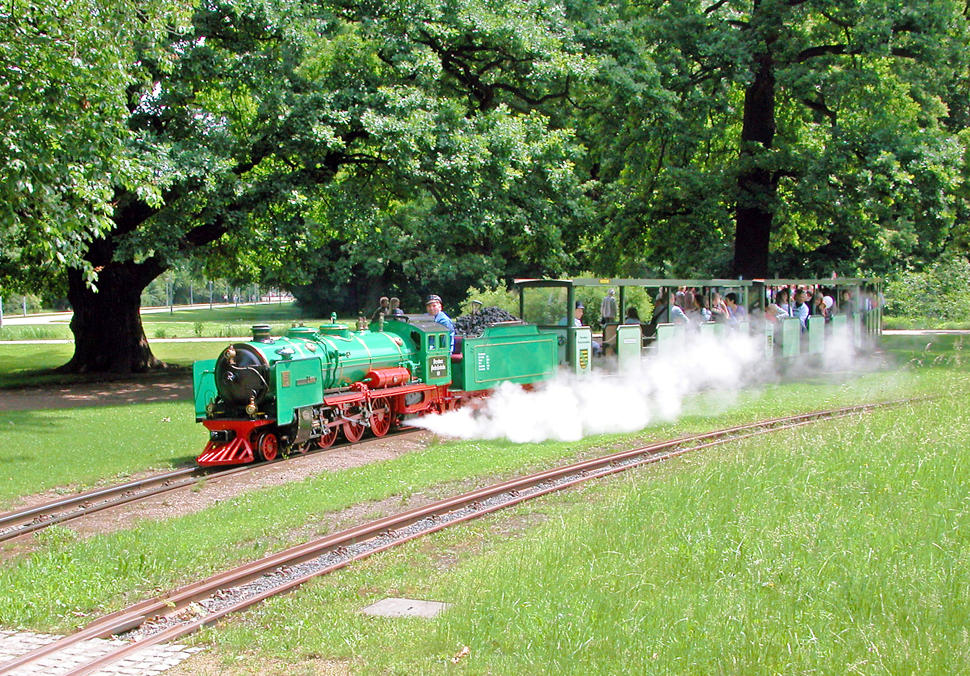 File 20090601035dr Dresden Grosser Garten Parkeisenbahn Mit