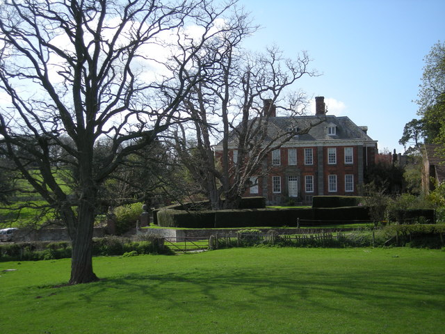 File:Acton Round Hall - geograph.org.uk - 775367.jpg