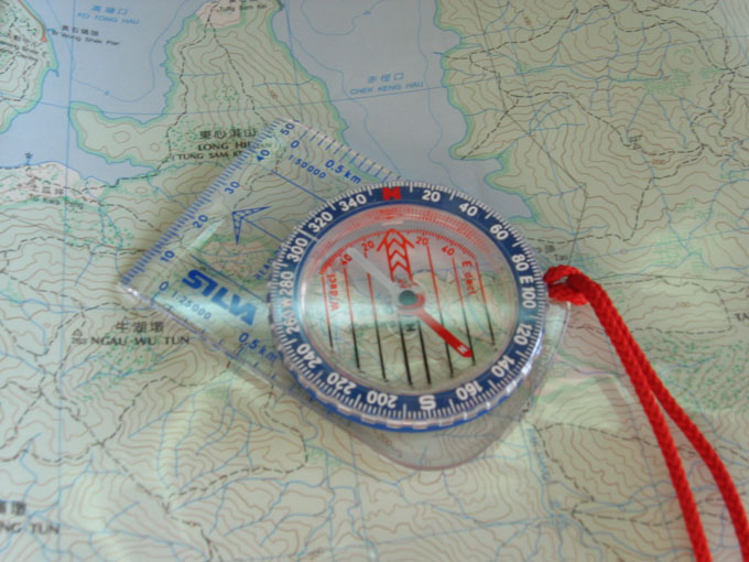 historie Kondensere Præferencebehandling Kompas magnetyczny – Wikipedia, wolna encyklopedia