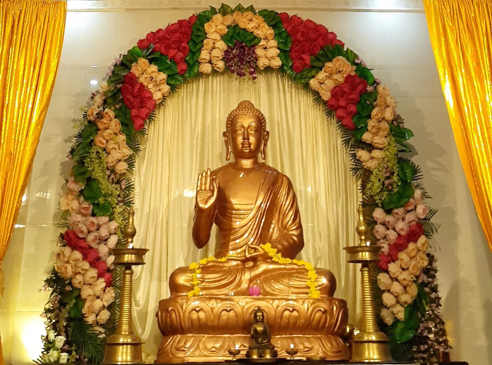 File:Buddhist temple Chennai Tamil Nadu India.jpg - Wikipedia