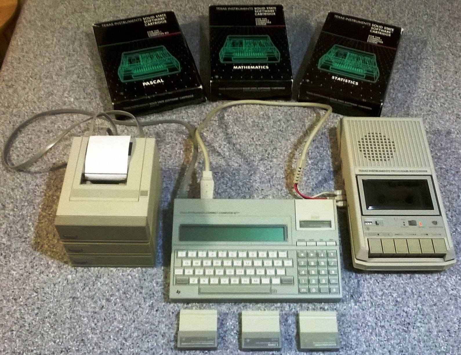 CC-40 Plus with Hex-Bus Peripherals and Program Recorder.jpg