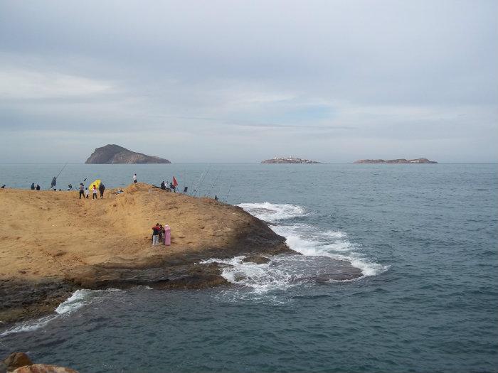 File:Chafarinas desde el cabo de Agua.jpg