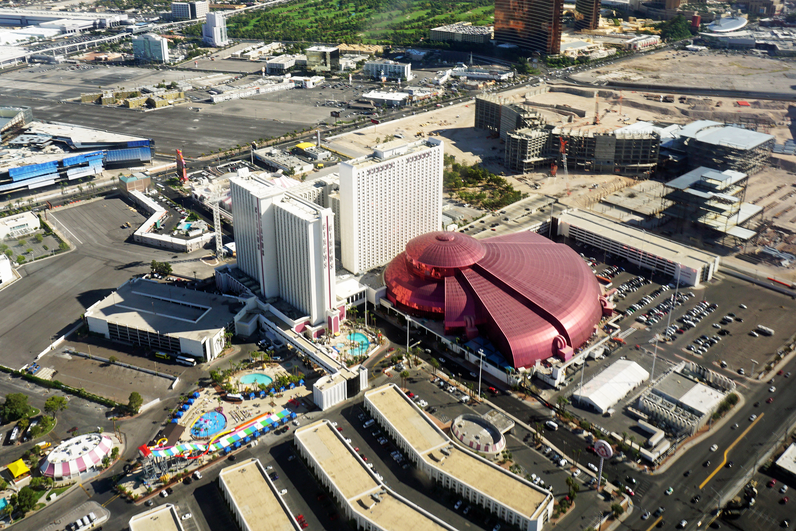 Hotels near The Adventuredome Indoor Theme Park, Las Vegas