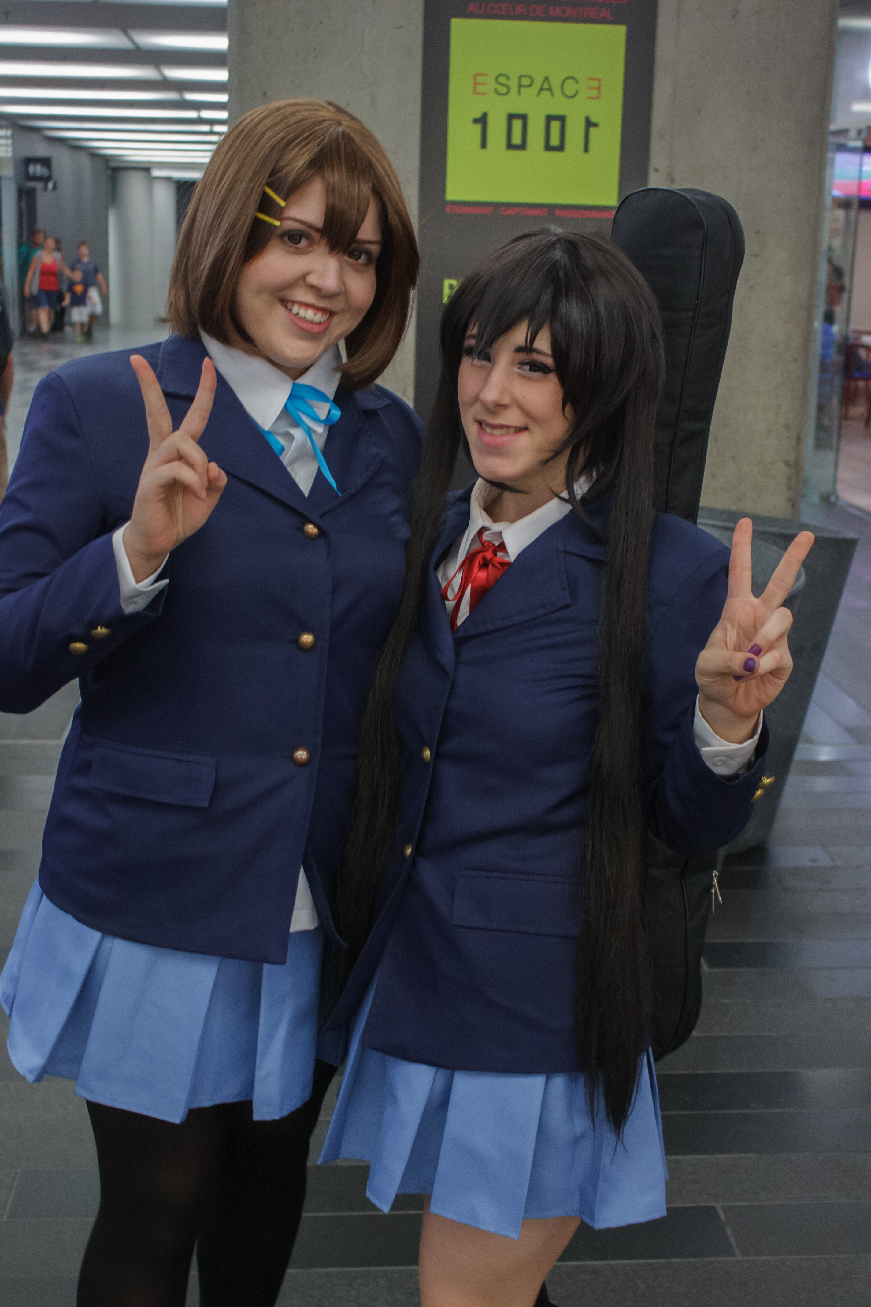 File:Cosplay of Yui Hirasawa and Azusa Nakano from K-on! 20121229