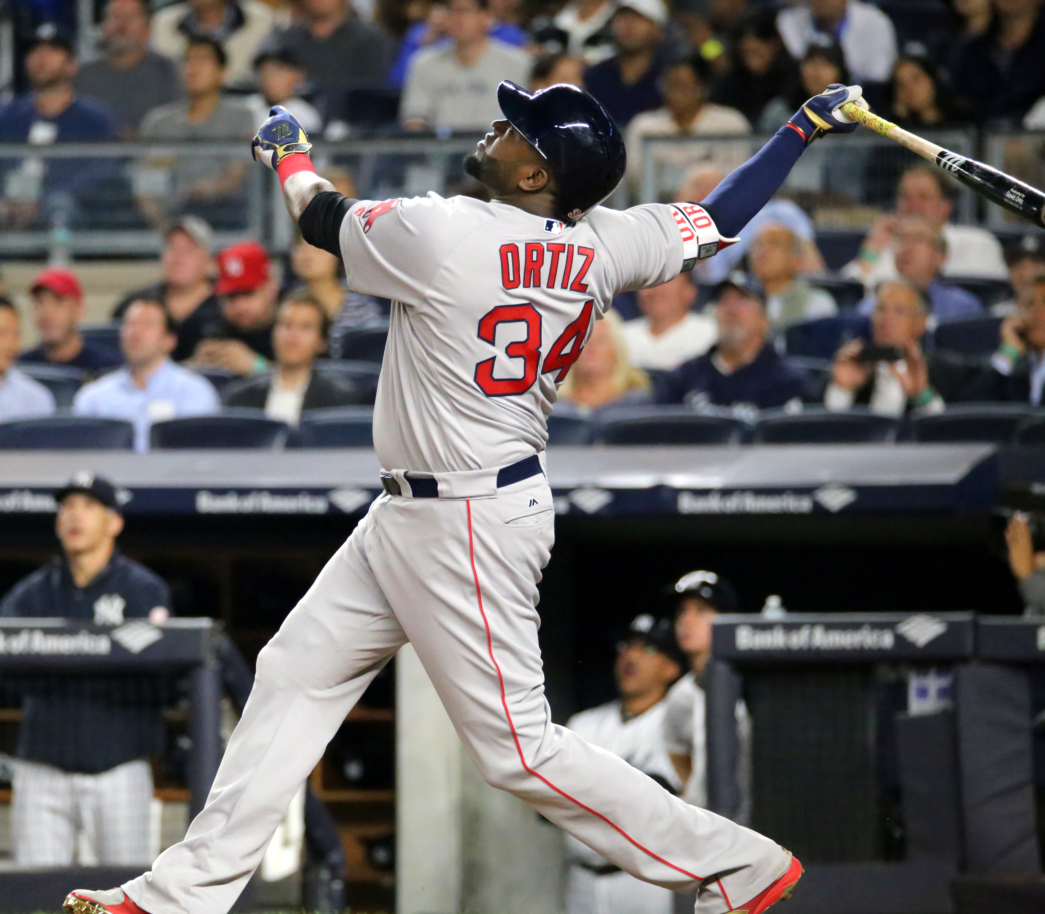 THIS DAY IN BÉISBOL April 24: David Ortiz jersey buried in Yankee