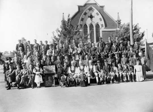 File:Goulburn Valley Albanian community celebration in Shepparton, late 1940s.jpg