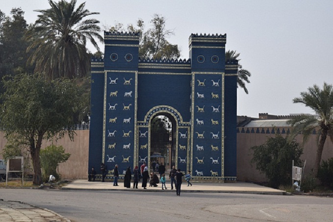 File:Ishtar gate 2.jpg